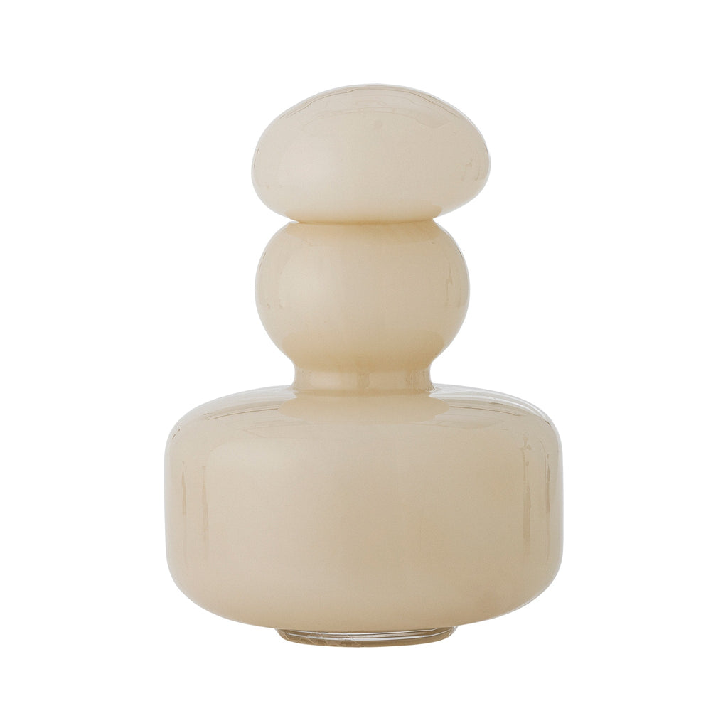 Vase Cynthia beige présenté avec son couvercle en place sur fond blanc.